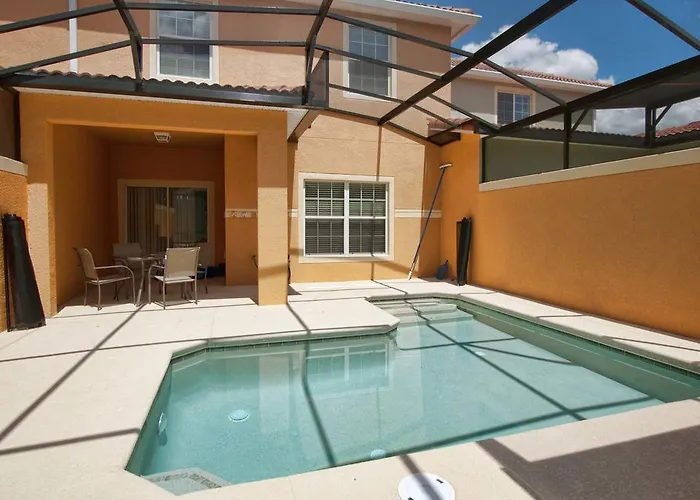 Paradise Palms 8952