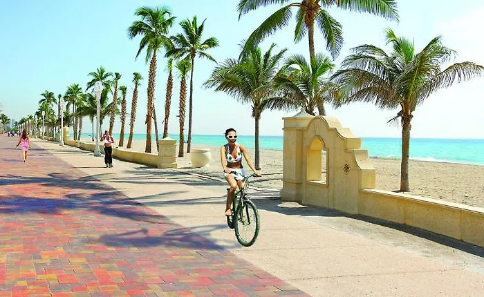 Oceanfront Suites At Hollywood Beach Resort