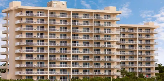 The Charter Club Of Marco Beach