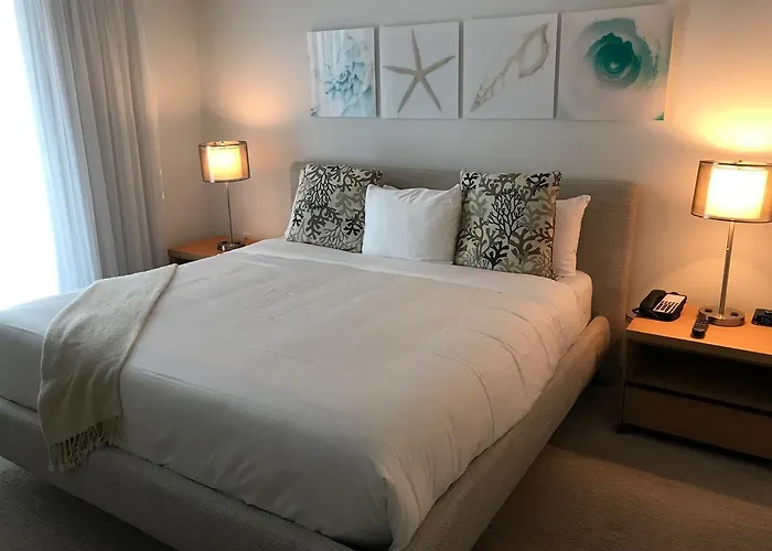 Beach Walk Resort De Lux Apartment