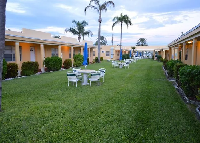Monterey Condo-Motel