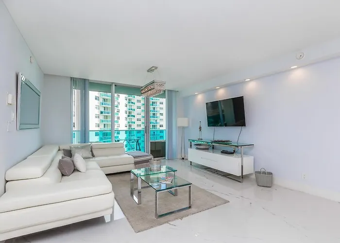 Two Bed Beach Condo At Sian Miami