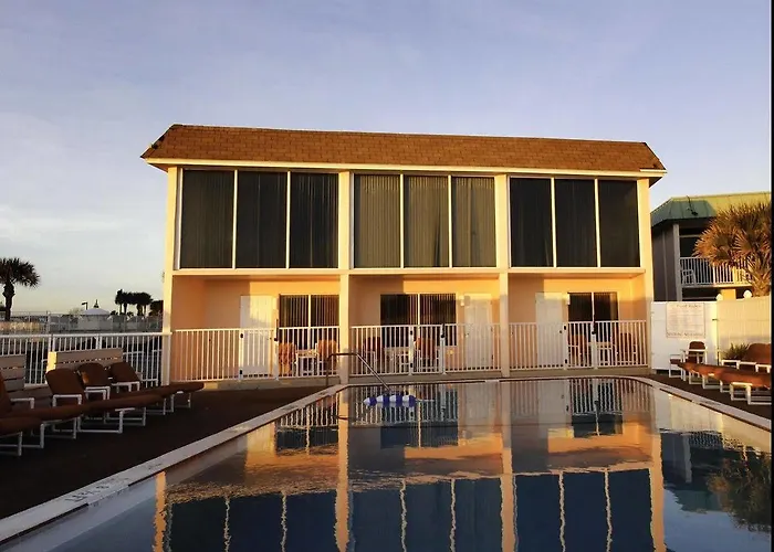Club Sea Oats By Capital Vacations