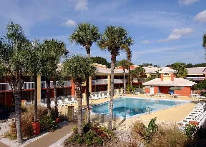 The Legacy Grand Hotel & Suites