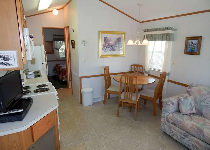 Road Runner Travel Resort