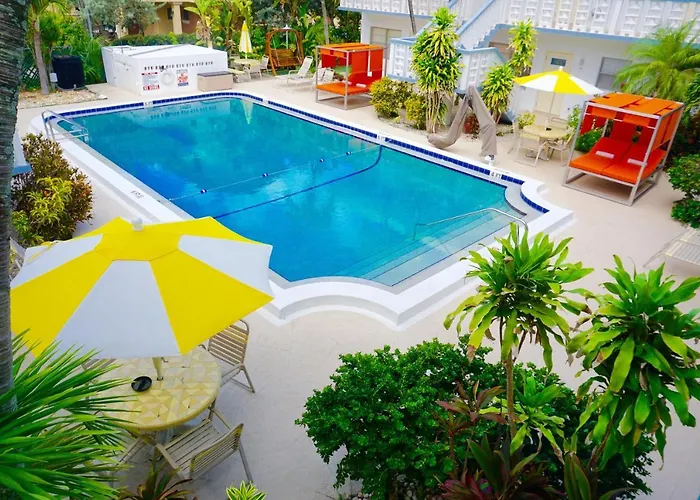 Club Lux Resort By The Beach