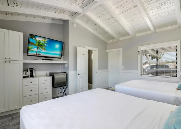 Fiesta Key Rv Resort Standard Room 2