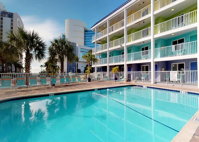 Pelican Pointe