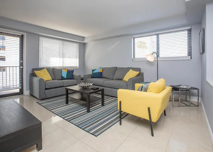 Cozy 1 Bedroom Apartment Close To The Beach