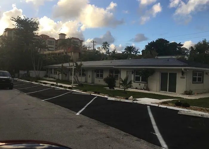 Costa Este Pompano Beach