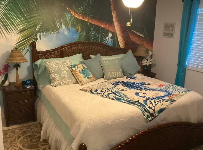 2 Bedroom , 2 Bath , Villa