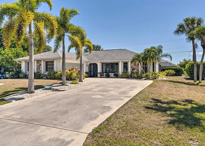 Modern House Less Than 5 Miles To Port Charlotte Beach!