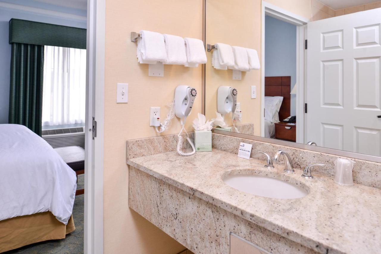 Express North Telecom Park By Ihg Tampa
