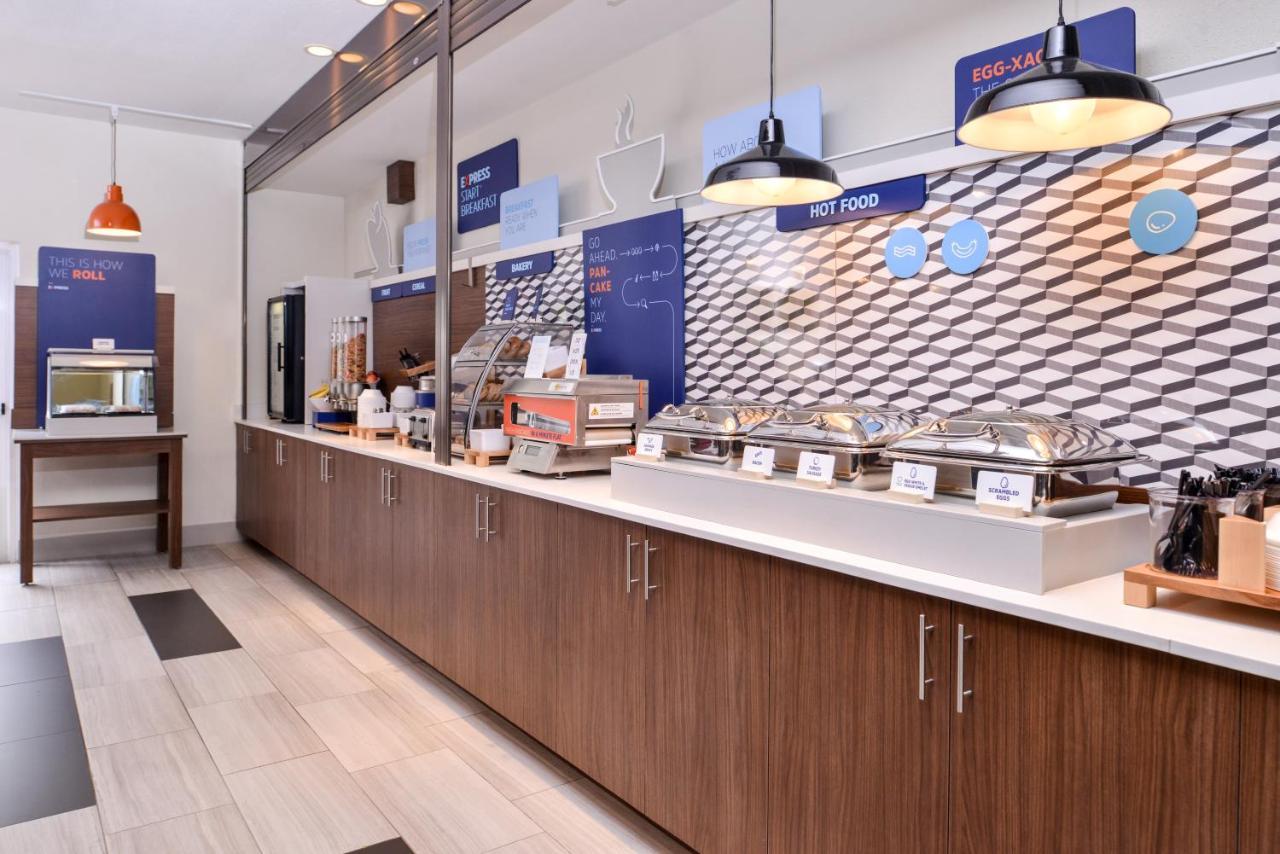 Hotel Express North Telecom Park By Ihg