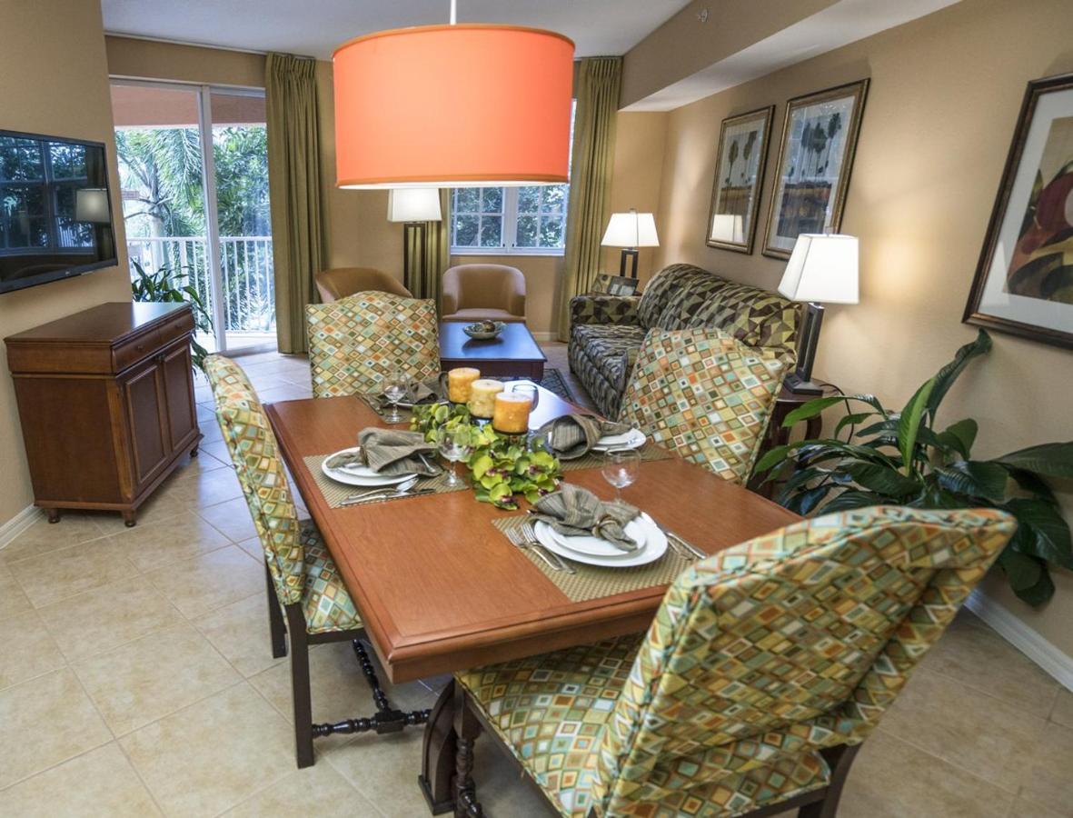 Resort Mizner Place At Town Center, Lauderdale Weston