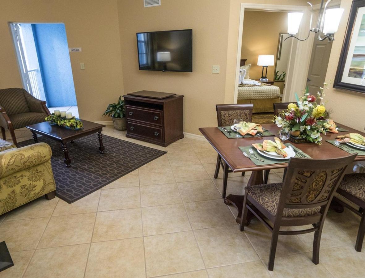 Mizner Place At Town Center, Lauderdale Resort Weston