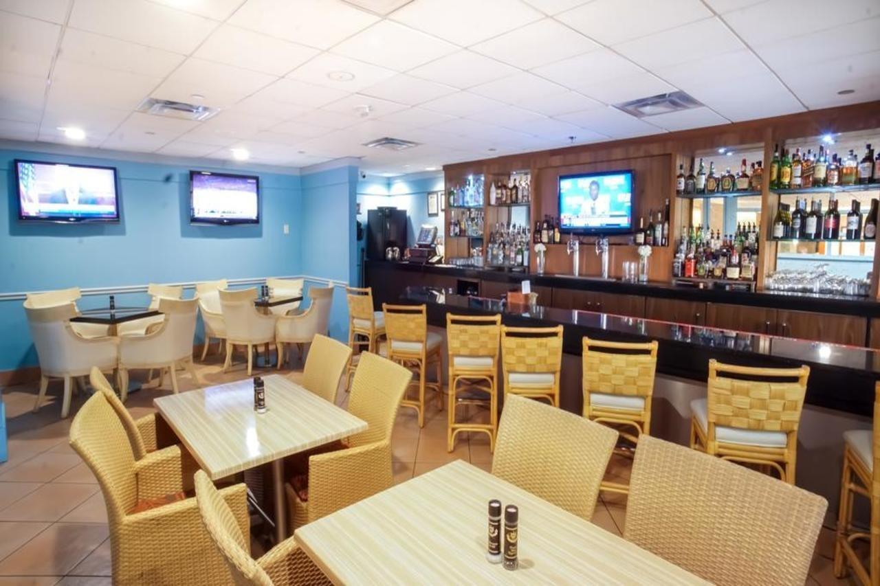 Embassy By Hilton Airport Westshore Hotel Tampa