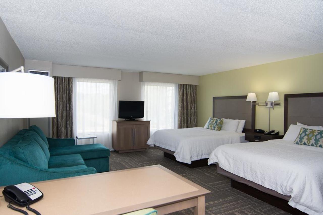 Hotel Hampton I-10 West 3*