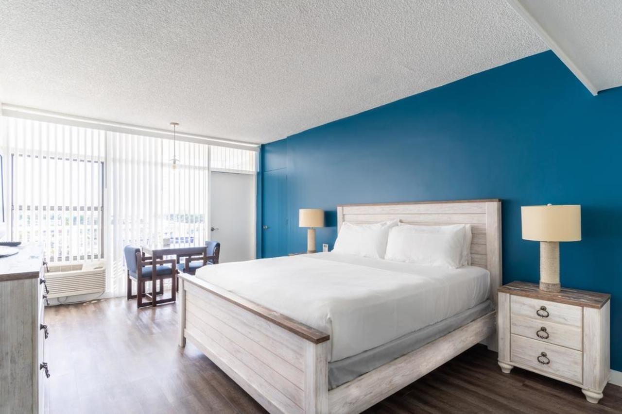 Sands Harbor And Marina Hotel 3*