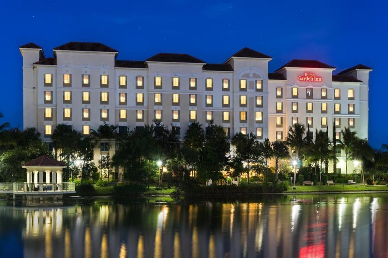 Hilton Garden Palm Gardens Hotel Palm Beach Gardens