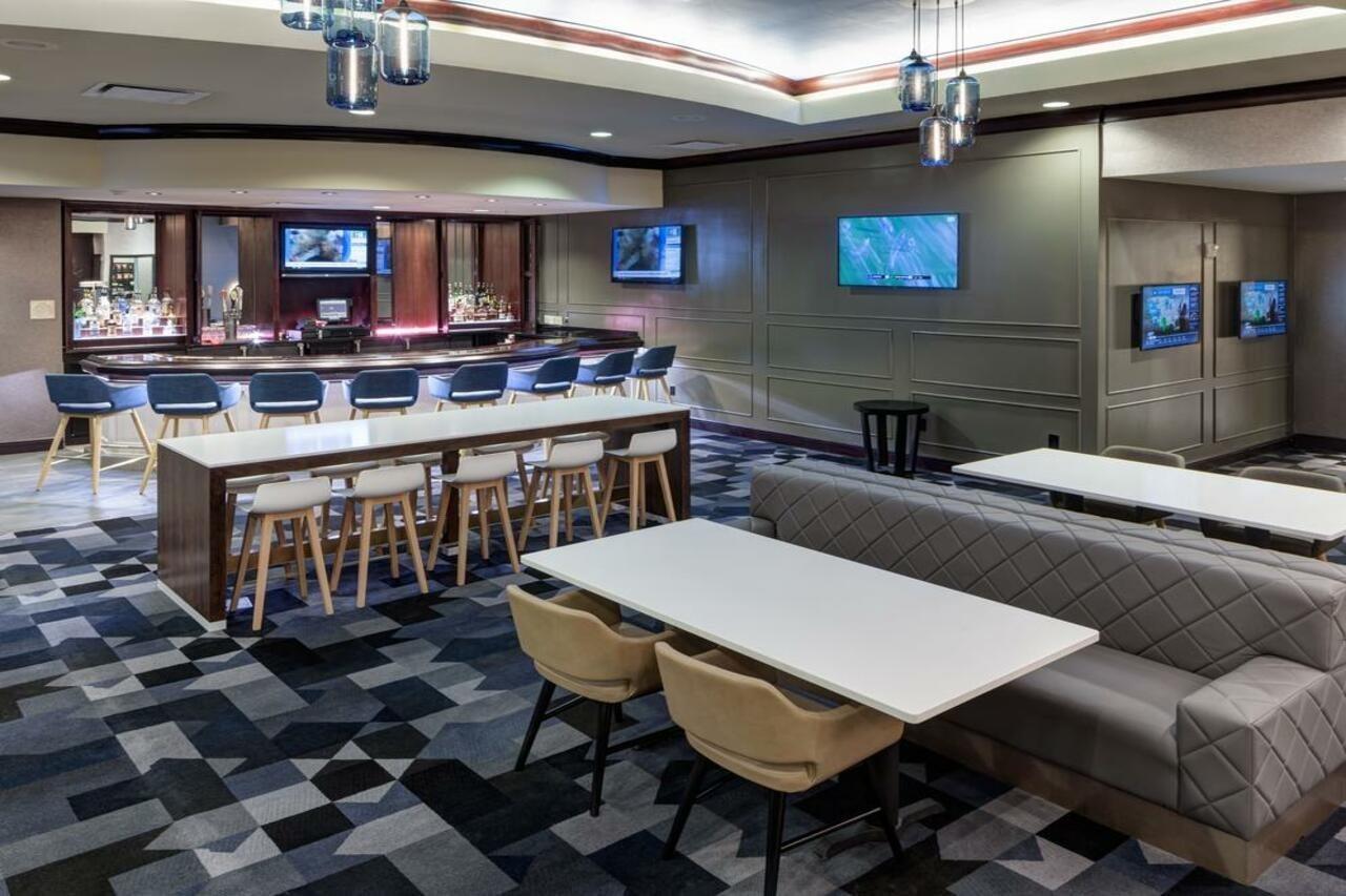 Embassy By Hilton Tampa Brandon Hotel 4*