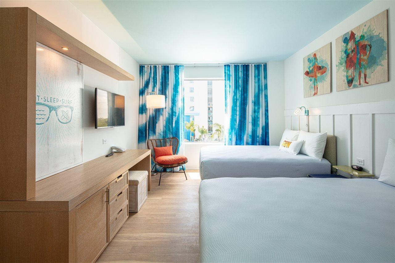 Universal's Endless Summer - Surfside And Resort