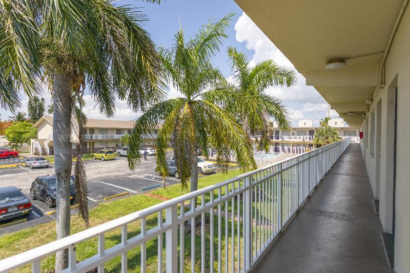 Motel Oyo Pompano Pompano Beach
