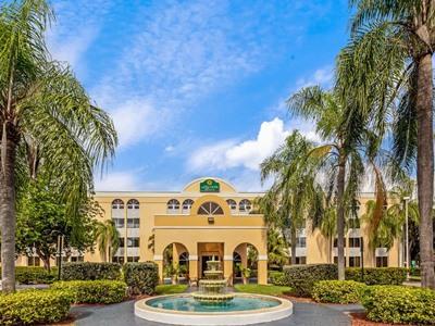 La Quinta By Wyndham 3* Miami Lakes