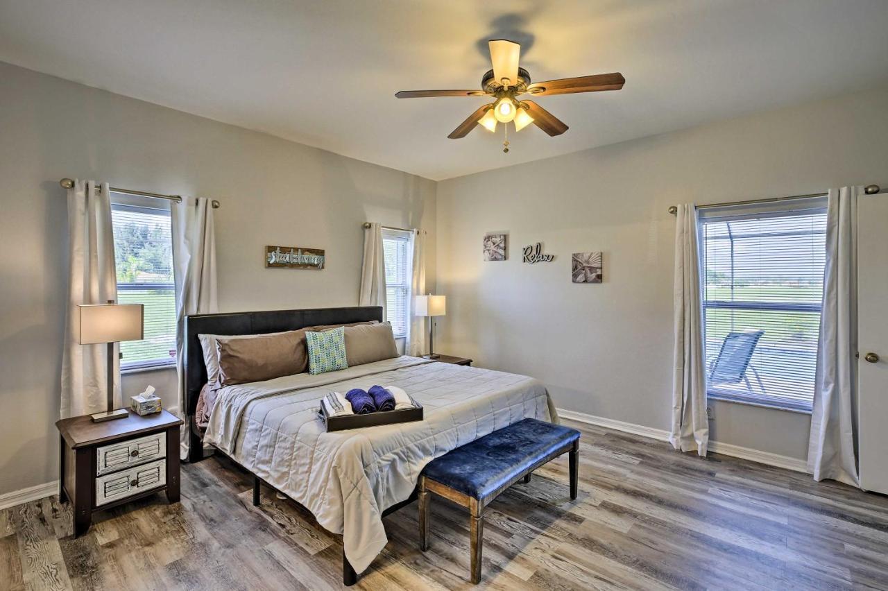 Modern With Patio And Grill In Cape Coral! * Cape Coral
