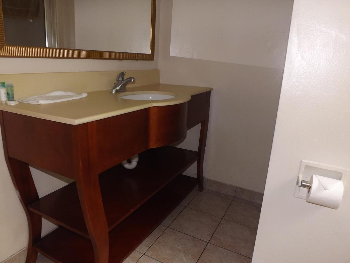 Motel Palm Breeze Hotel Lake Worth Beach