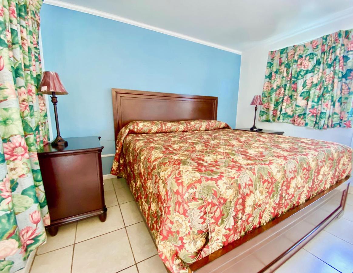 Glades - Motel Naples