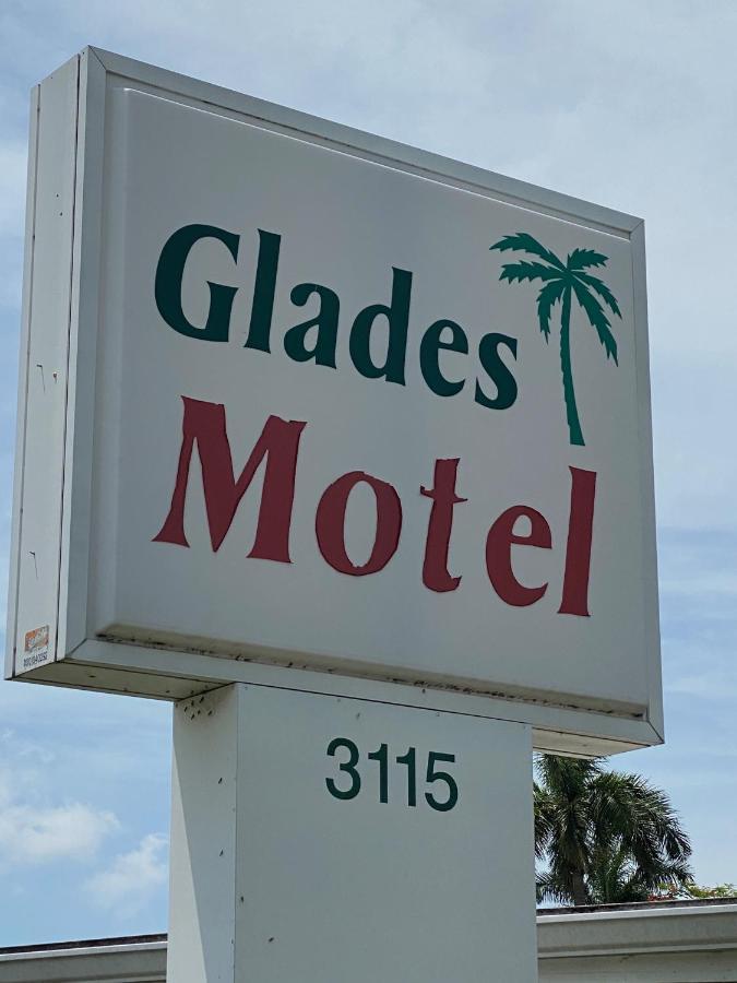 Glades - Naples