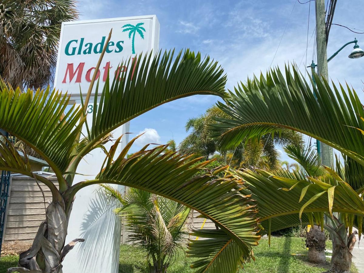 Glades - Motel 2*