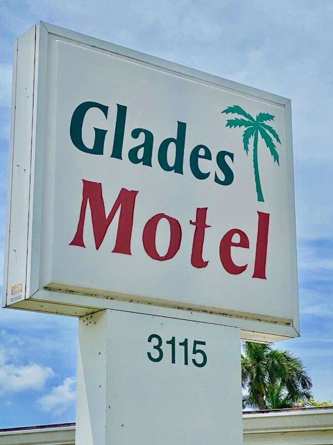 Glades - Naples