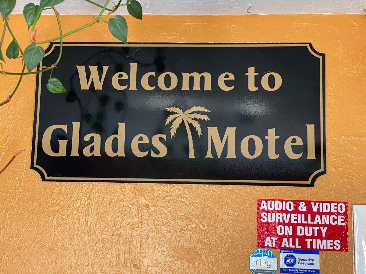 Glades - Naples