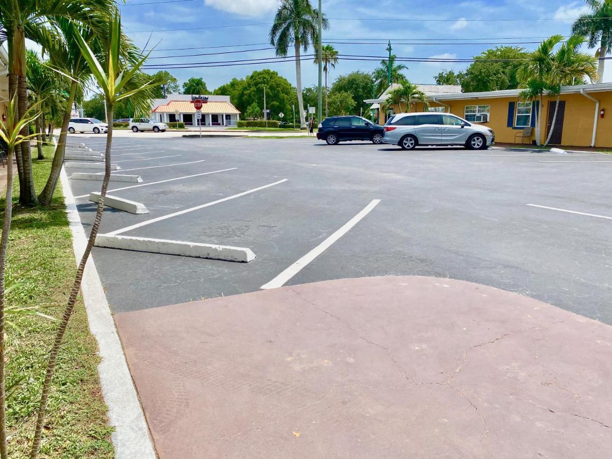 Glades - Motel