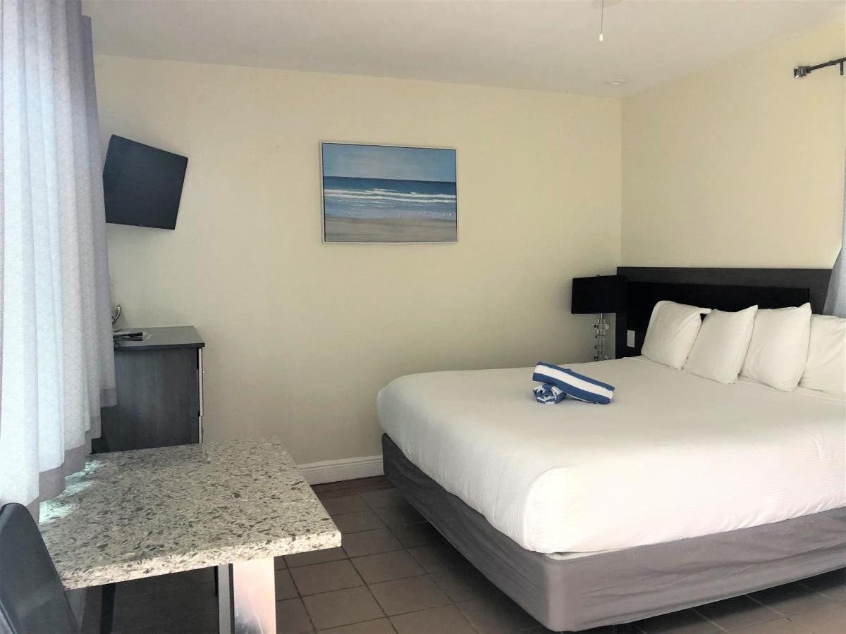 Aparthotel Caribbean Hollywood