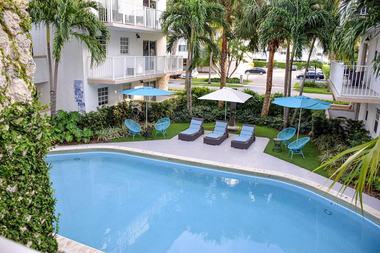 Hotel Coral Reef At Key Biscayne