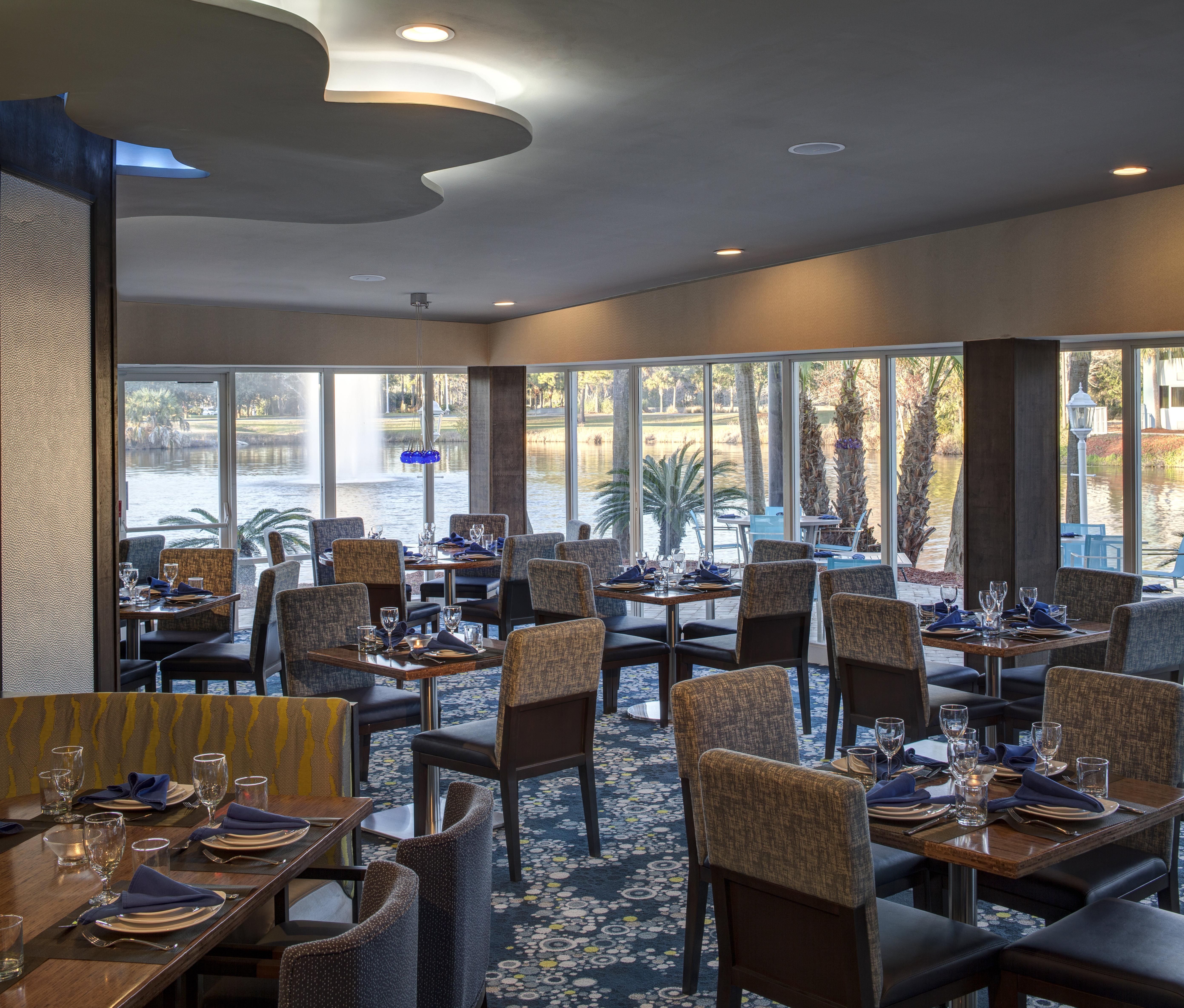 Hotel Doubletree By Hilton Airport