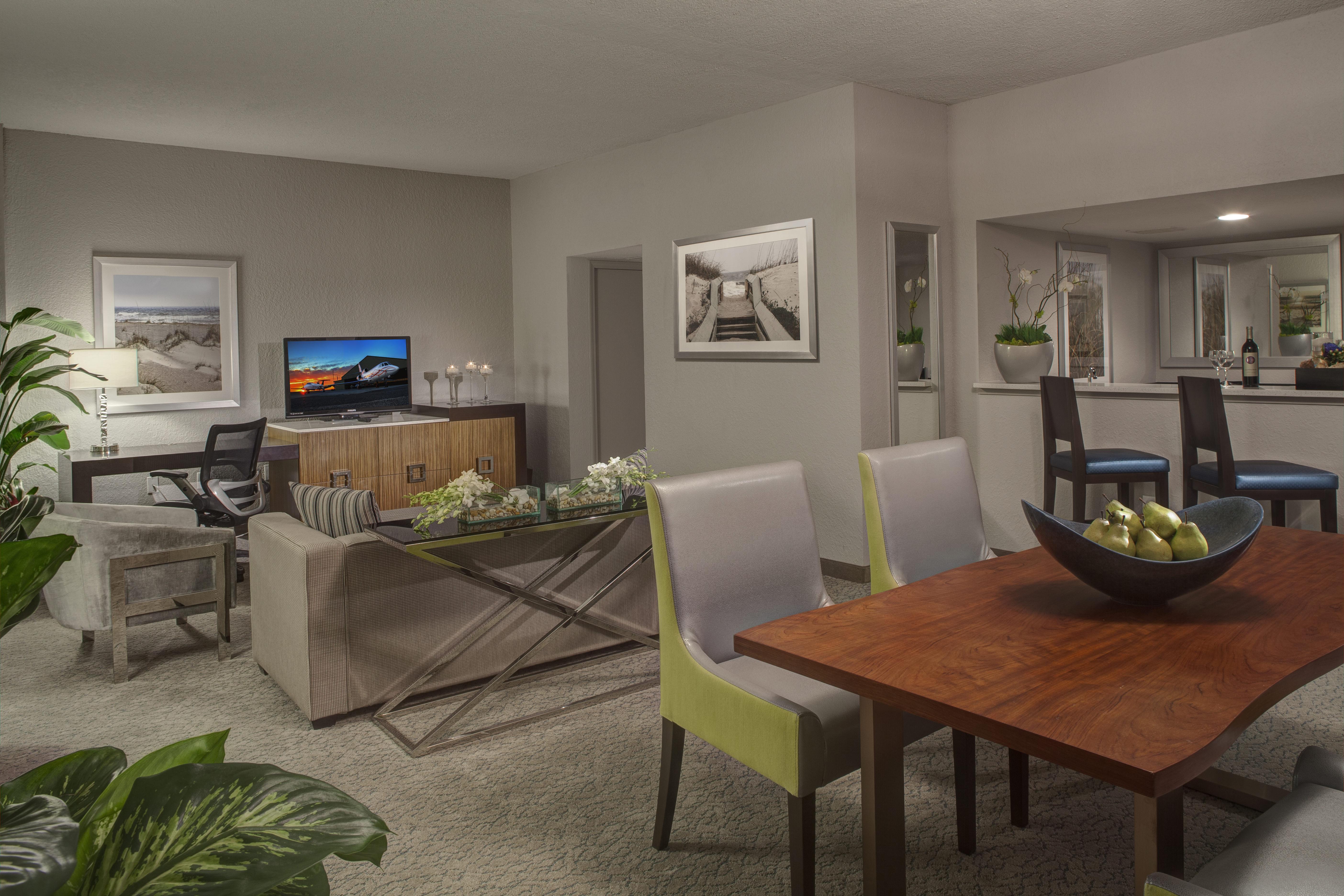 Hotel Doubletree By Hilton Airport