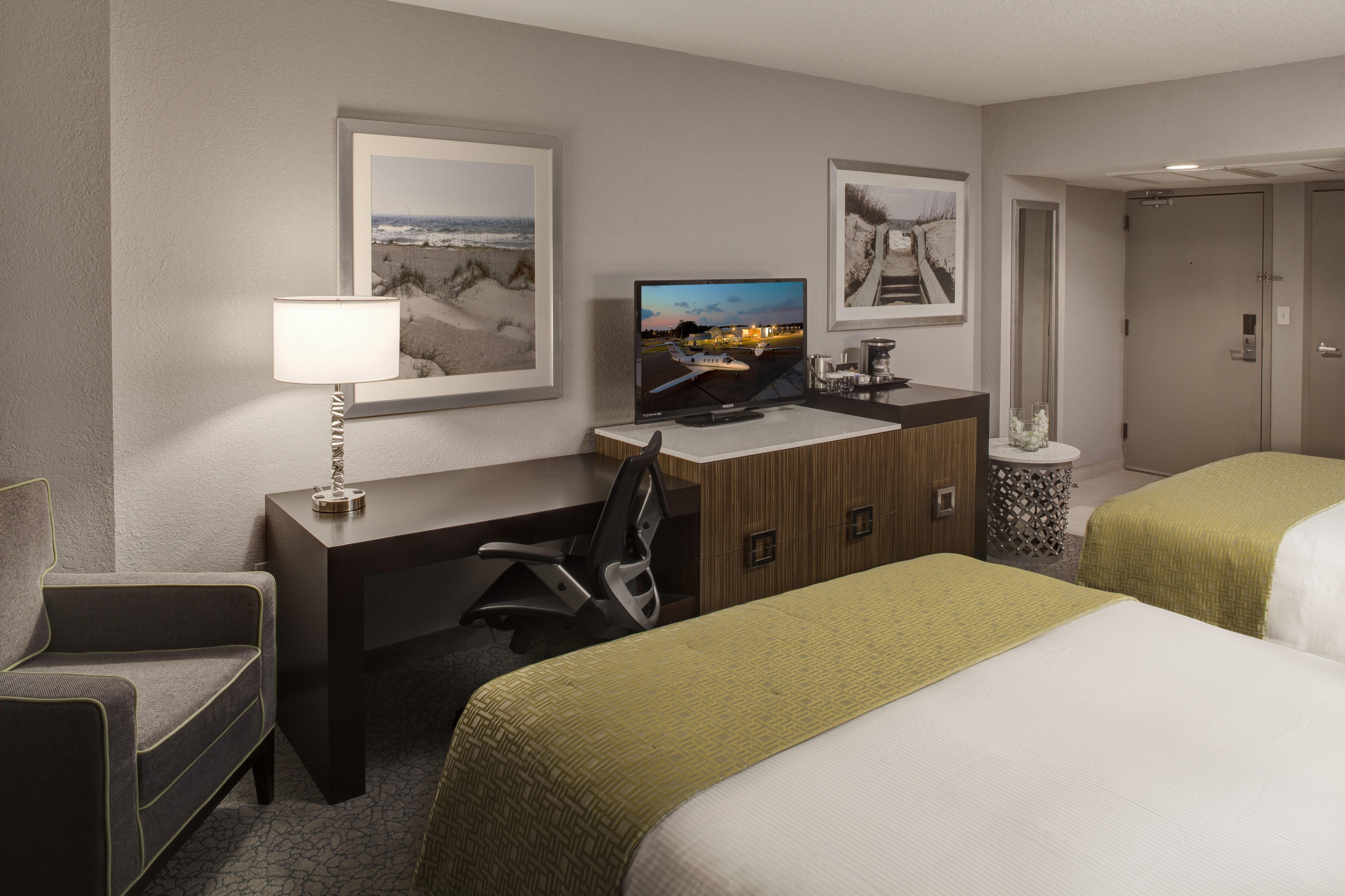 Doubletree By Hilton Airport Hotel