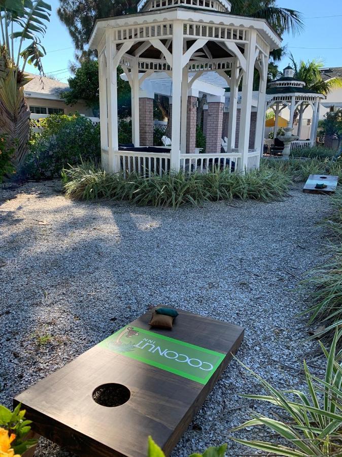 Coconut Pass-a-grille Hotel 3*