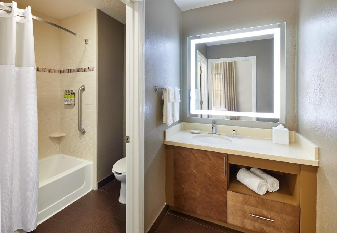 Hotel Staybridge South By Ihg 3*