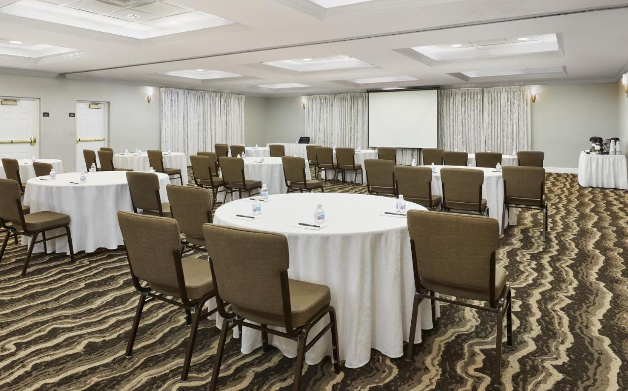 Staybridge South By Ihg