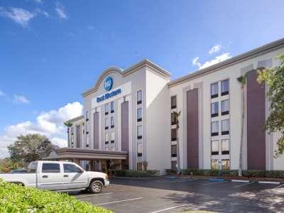 Quality Jacksonville - Near Naval Air Station 3*