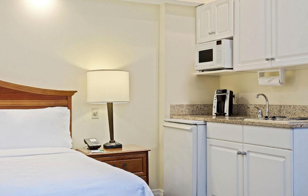 & Clearwater S-harbourside 3*