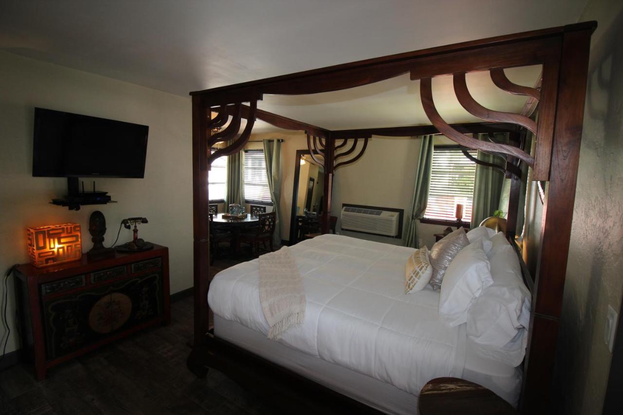 Balinese Villa *