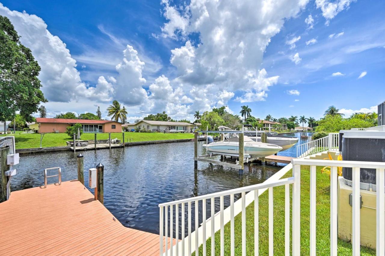 Escape With Screened Pool, Near Beaches!