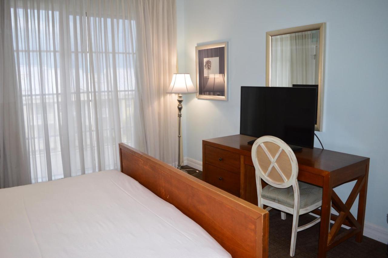 Harborside At Little Harbor Hotel