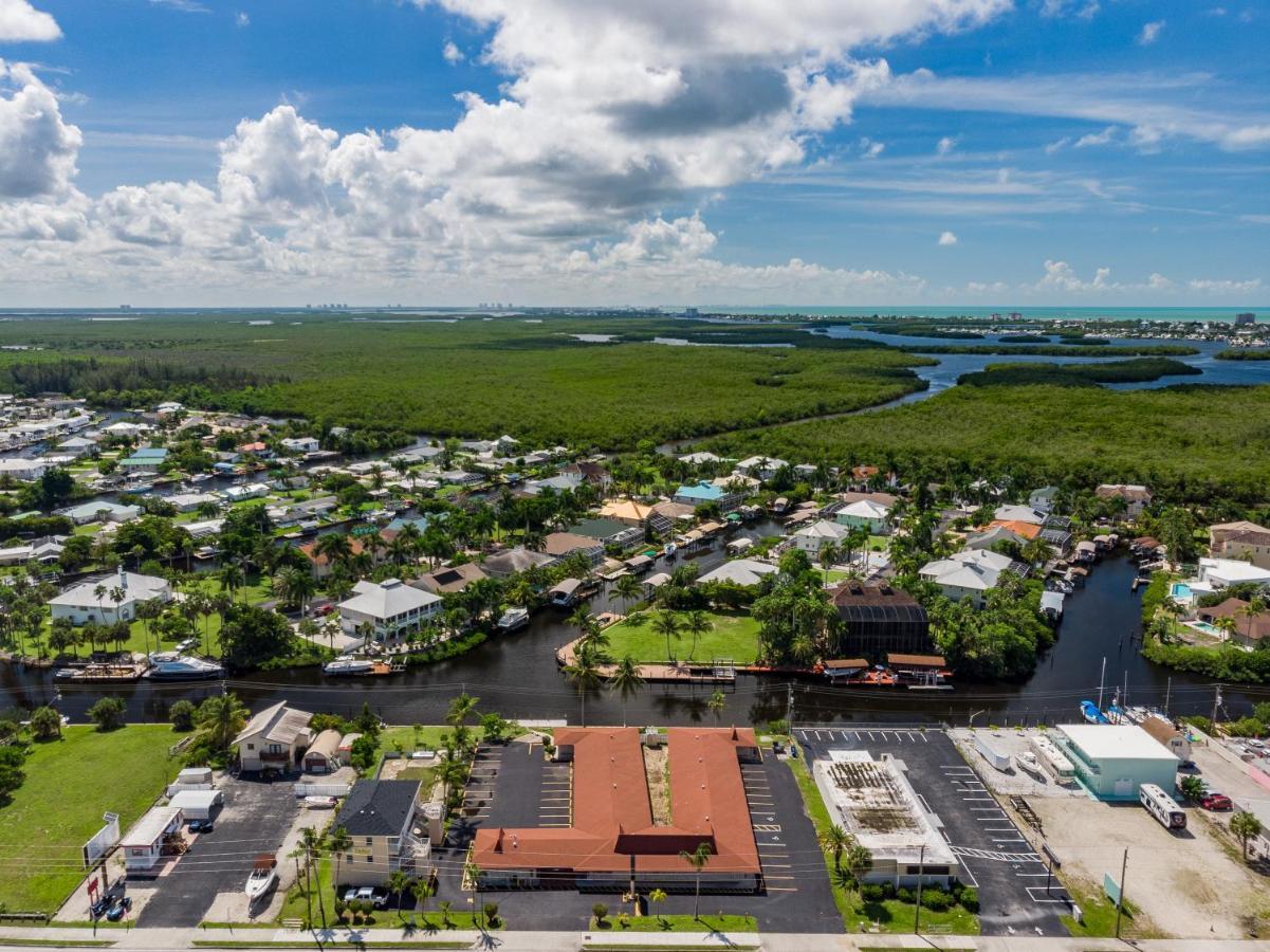 Tahitian Fort Myers Beach